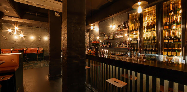 Comentarii opinii despre Blume