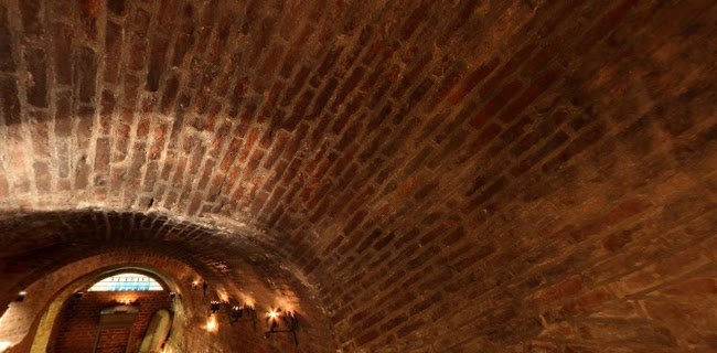 Comentarii opinii despre Brygger Bauers Grotter