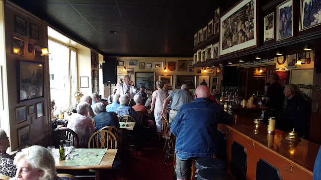 Opinii despre Aalborg Slotskro în Aalborg - Gastronomi og hotelvirksomhed