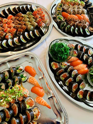 Yans Sushi / Kitchen - Gastronomi og hotelvirksomhed