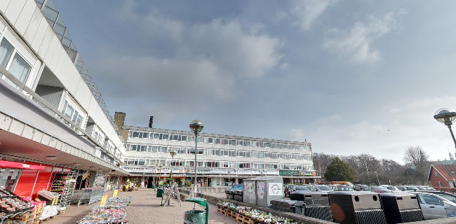 Holte Vinlager - Gastronomi og hotelvirksomhed