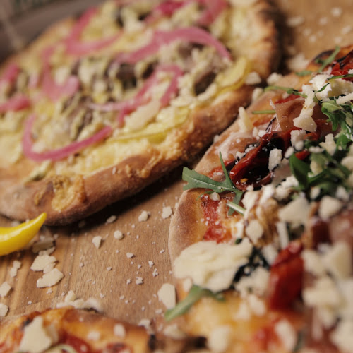 Chello's - Gastronomi og hotelvirksomhed