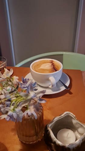 Opinii despre The Coffee Factory în Indre By - Gastronomi og hotelvirksomhed