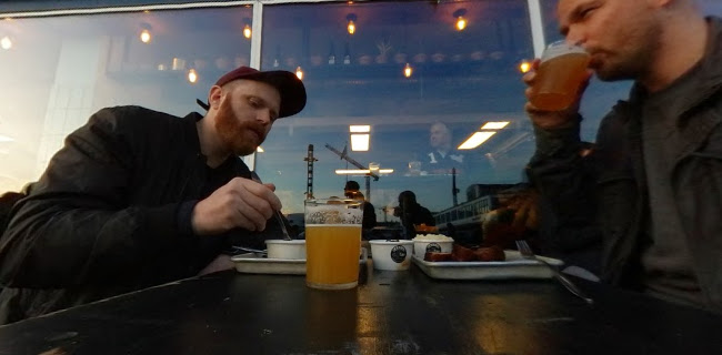 Opinii despre Warpigs Brewpub în København - Gastronomi og hotelvirksomhed