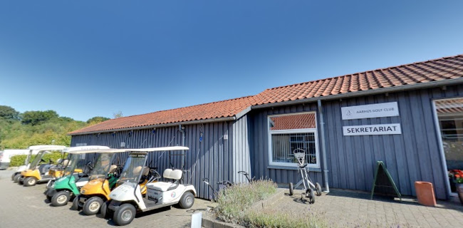 Opinii despre Restaurant Unico ApS în Højbjerg - Gastronomi og hotelvirksomhed