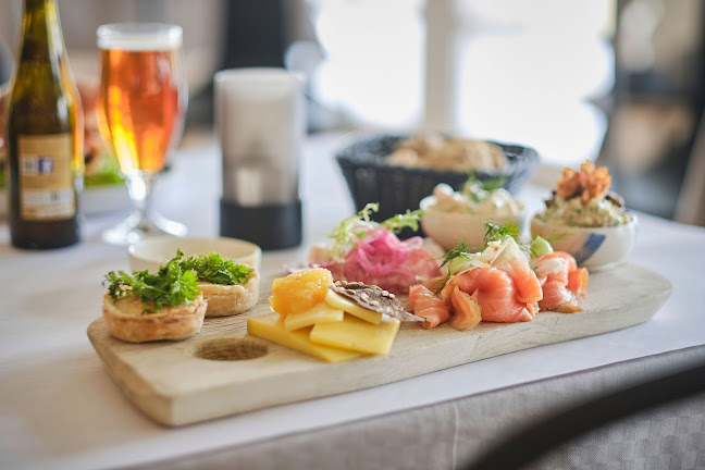 Cafe Lindholm - restaurant, selskaber, takeaway, catering, møder & konference - Nørresundby