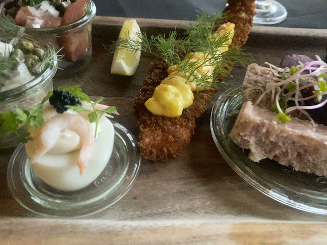 Opinii despre Café Solvogn în Højby - Gastronomi og hotelvirksomhed