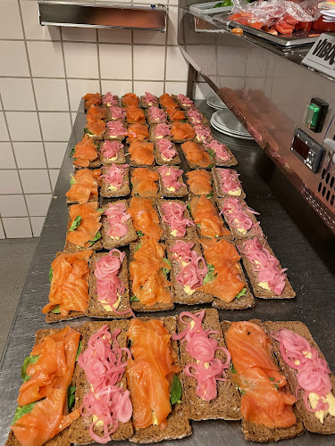 Comentarii opinii despre Cafe Karisma