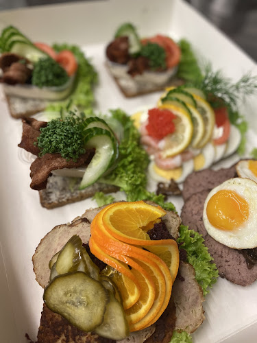 Café UGLEN - Gastronomi og hotelvirksomhed