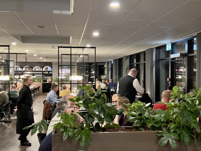 Ryes - Gastronomi og hotelvirksomhed