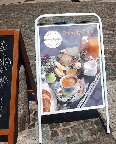 Comentarii opinii despre Crunchy Kaffebar