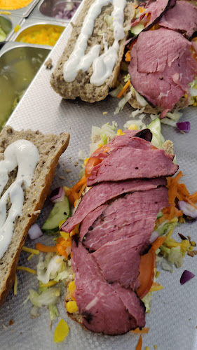 Opinii despre French Chicken Valby în København - Gastronomi og hotelvirksomhed