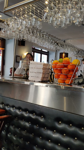 Opinii despre Cafe Oscar în København - Gastronomi og hotelvirksomhed