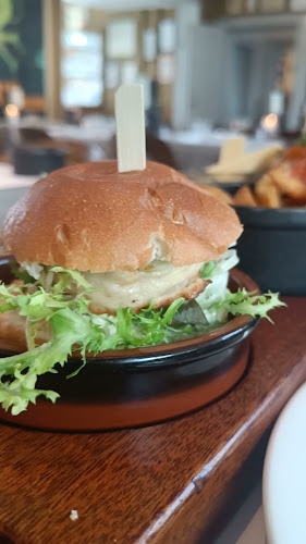 Opinii despre Mefisto Restaurant & Gårdhave în Aarhus - Gastronomi og hotelvirksomhed