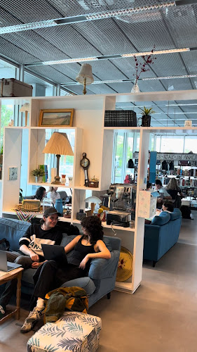 Opinii despre Cafe Analog în København - Gastronomi og hotelvirksomhed