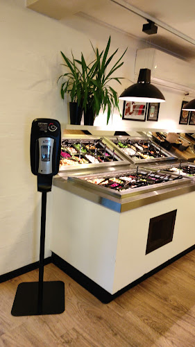 Opinii despre Kylling & Co Ringkøbing în Ringkøbing - Gastronomi og hotelvirksomhed