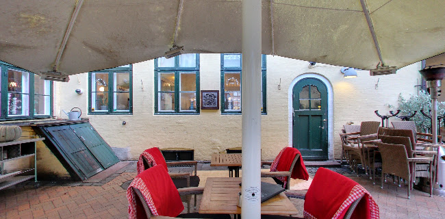 Cafe Cuckoo's Nest - Gastronomi og hotelvirksomhed