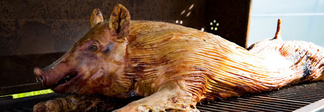 Opinii despre Kjærs Helstegt Pattegris în Sønder Felding - Gastronomi og hotelvirksomhed