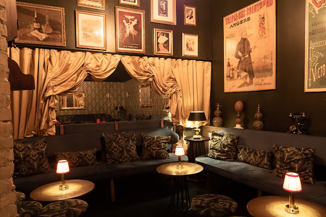 Comentarii opinii despre Curfew