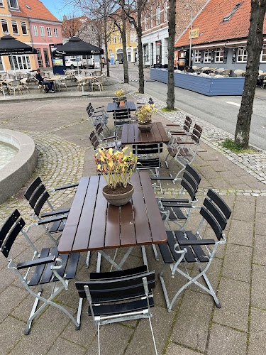Opinii despre Lagoni Kaffebar în Helsingør - Gastronomi og hotelvirksomhed