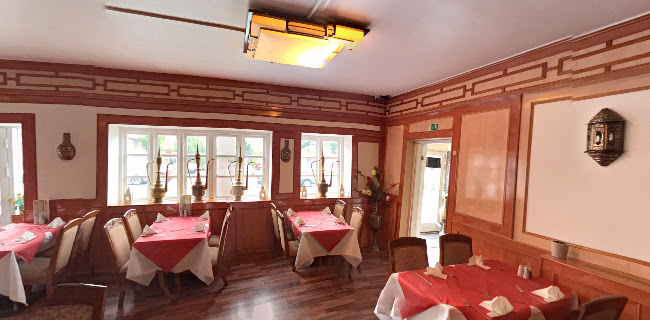 Garam Masala, The Authentic Indian and Continental Kitchen - Gastronomi og hotelvirksomhed