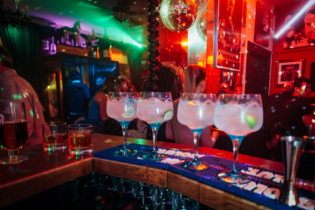 Pinds Cafe - Gastronomi og hotelvirksomhed