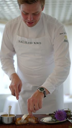 Opinii despre Falsled Kro, 1744 - Relais & Châteaux în Millinge - Gastronomi og hotelvirksomhed