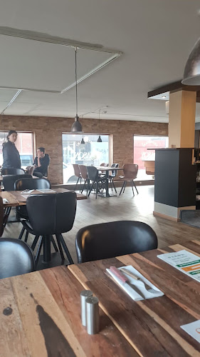 Opinii despre Restaurant Sason Kebab & Pizzahouse în Hirtshals - Gastronomi og hotelvirksomhed