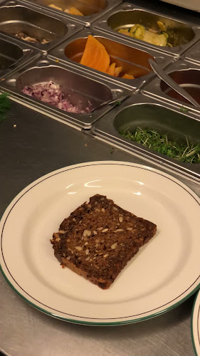 Opinii despre Christianshavns Færgecafé în København - Gastronomi og hotelvirksomhed