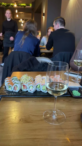 Atami Sushi Restaurant - Gastronomi og hotelvirksomhed