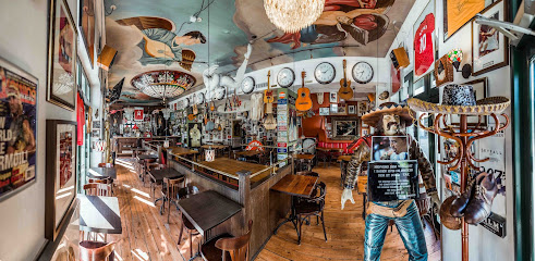 Mackies Pizza & Cantina