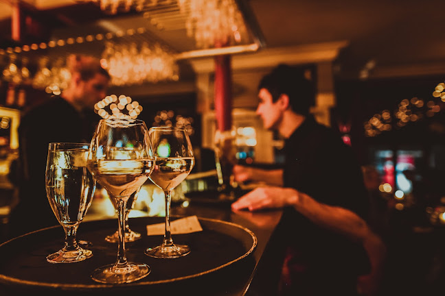 Opinii despre Hoppes Café & Bar în København - Gastronomi og hotelvirksomhed