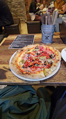 Opinii despre Fontana Di Trevi în København - Gastronomi og hotelvirksomhed