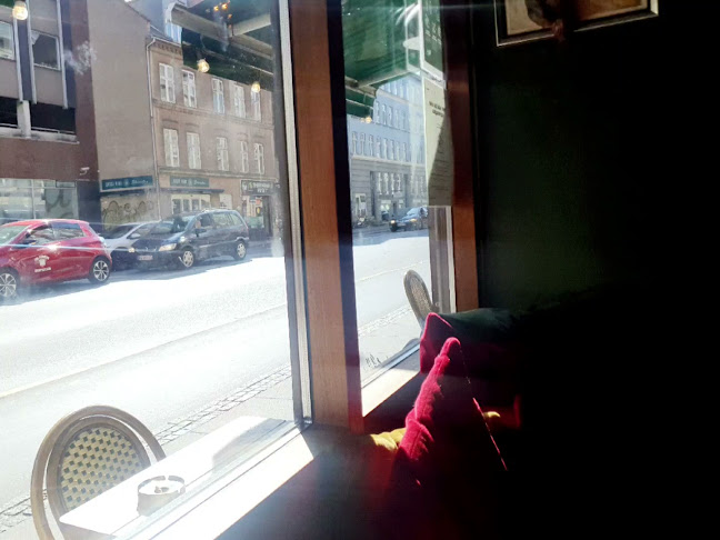 London Pub - Gastronomi og hotelvirksomhed