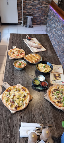 Mona Lisa Pizza - Gastronomi og hotelvirksomhed