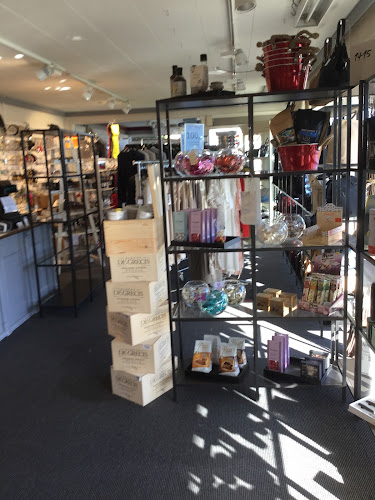 Vin og Delikatesser - Gastronomi og hotelvirksomhed