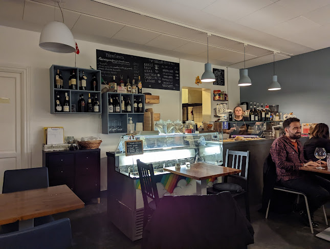 Comentarii opinii despre Gnam Gnam Pasta & Sweets