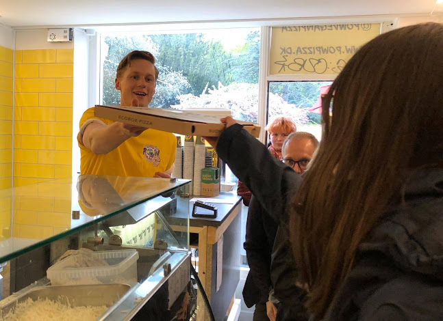 Comentarii opinii despre Pow Vegan Pizza