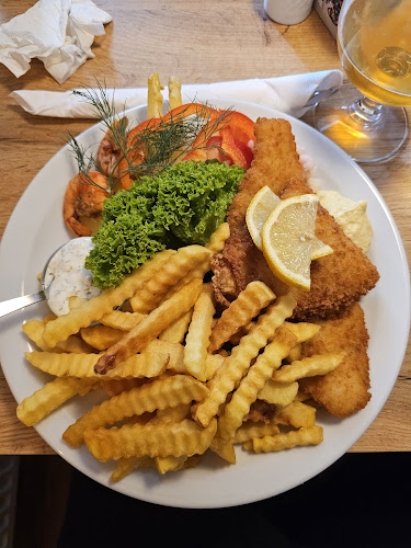 Opinii despre Restaurant Stausø în Henne - Gastronomi og hotelvirksomhed