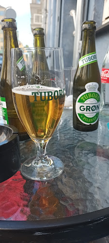 Opinii despre Kafe Falken în København - Gastronomi og hotelvirksomhed