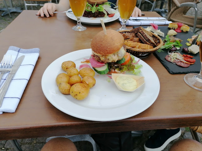 Opinii despre Kolvig - by Skovmose în Ribe - Gastronomi og hotelvirksomhed