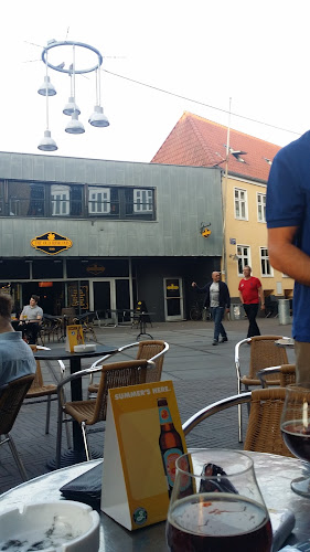 John Bull Pub V/søren Bach - Gastronomi og hotelvirksomhed