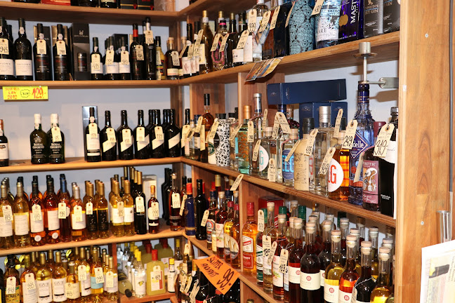 Holte Vinlager - Hillerød