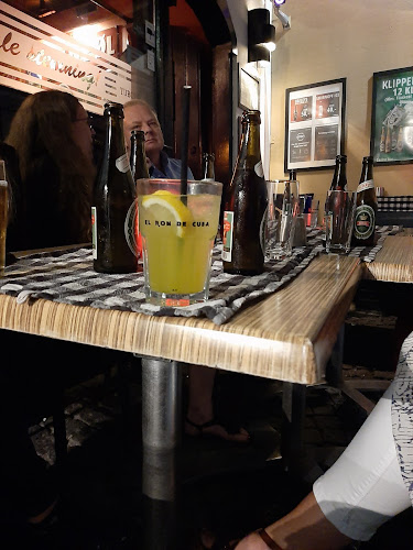 Comentarii opinii despre Casino Bar