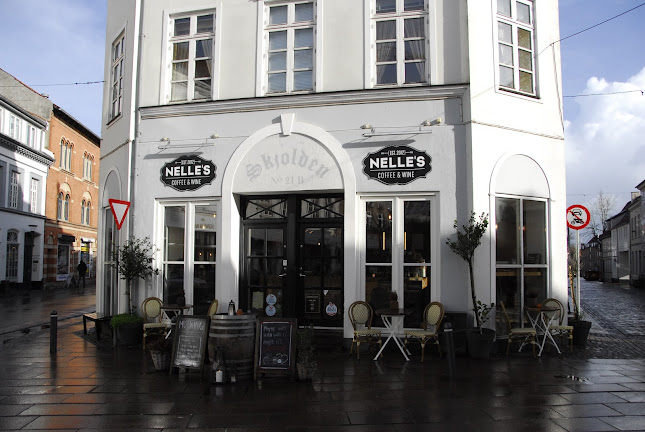 Nelle's Overgade - Gastronomi og hotelvirksomhed