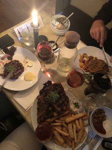 Restaurant & Steakhouse Amalie - Gastronomi og hotelvirksomhed