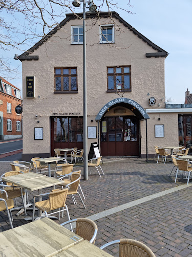 Den Glade Pingvin - Gastronomi og hotelvirksomhed