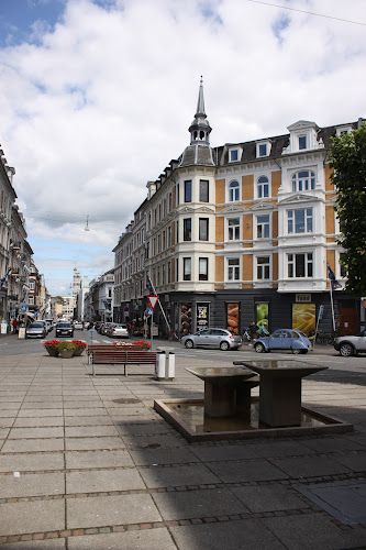 Comentarii opinii despre ButlerBar