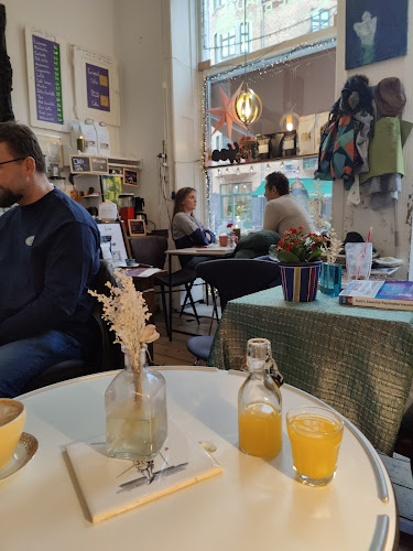 The Nomad & The Bean - Gastronomi og hotelvirksomhed