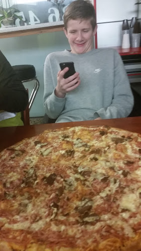 Fårup Pizza Og Grill